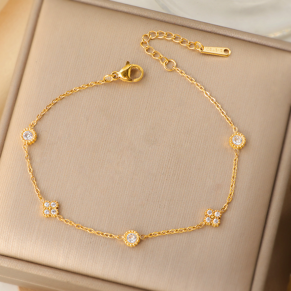European And American Fashion Small Flower Zircon Bracelet For Women Stainless Steel Simple Versatile Design Plated Zircon Bracelet
