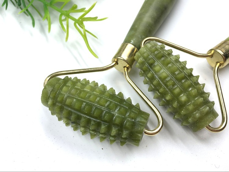 Jade Roller Massager - Image 2