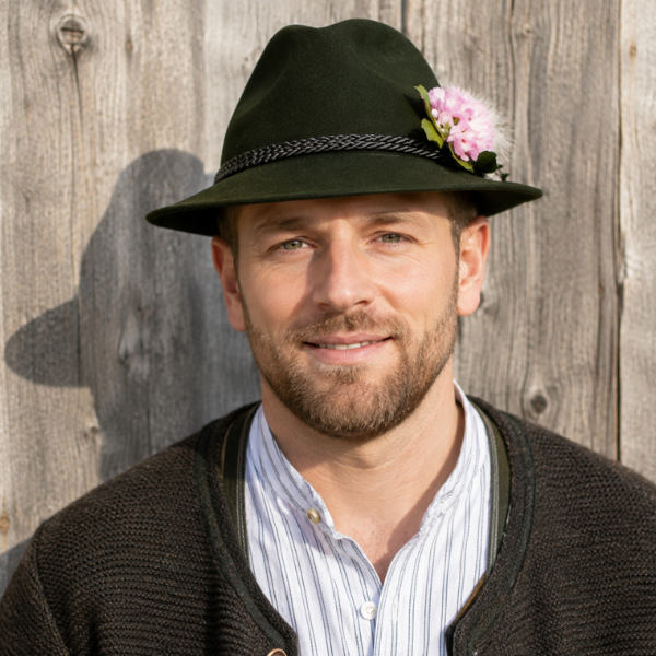 Daniel Schneider