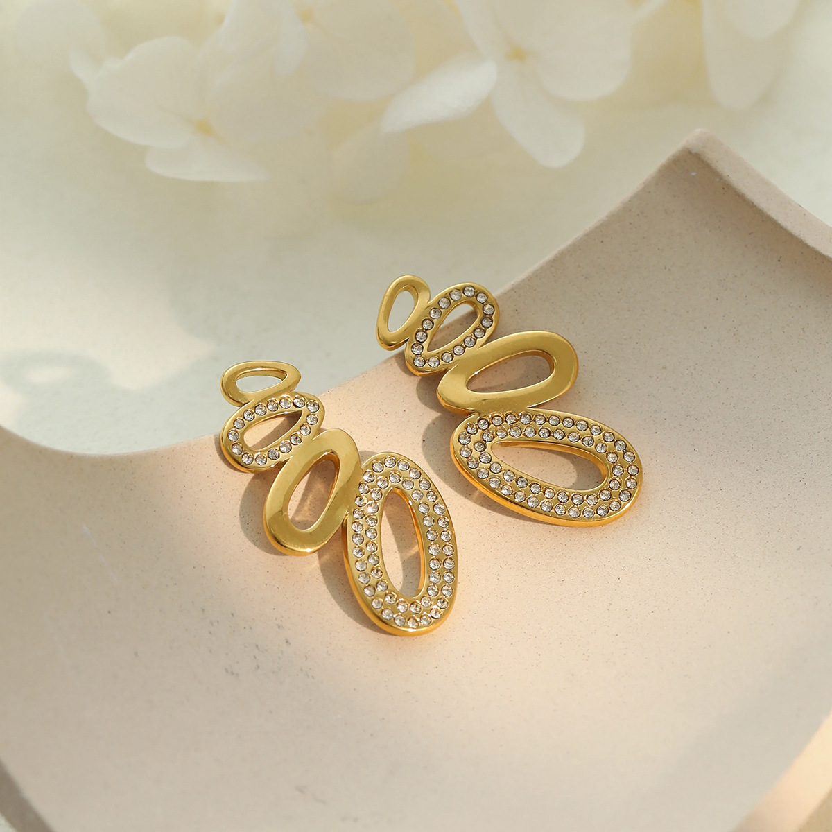 Stainless Steel Linked Oval Full Diamond Long Earrings - Image 4