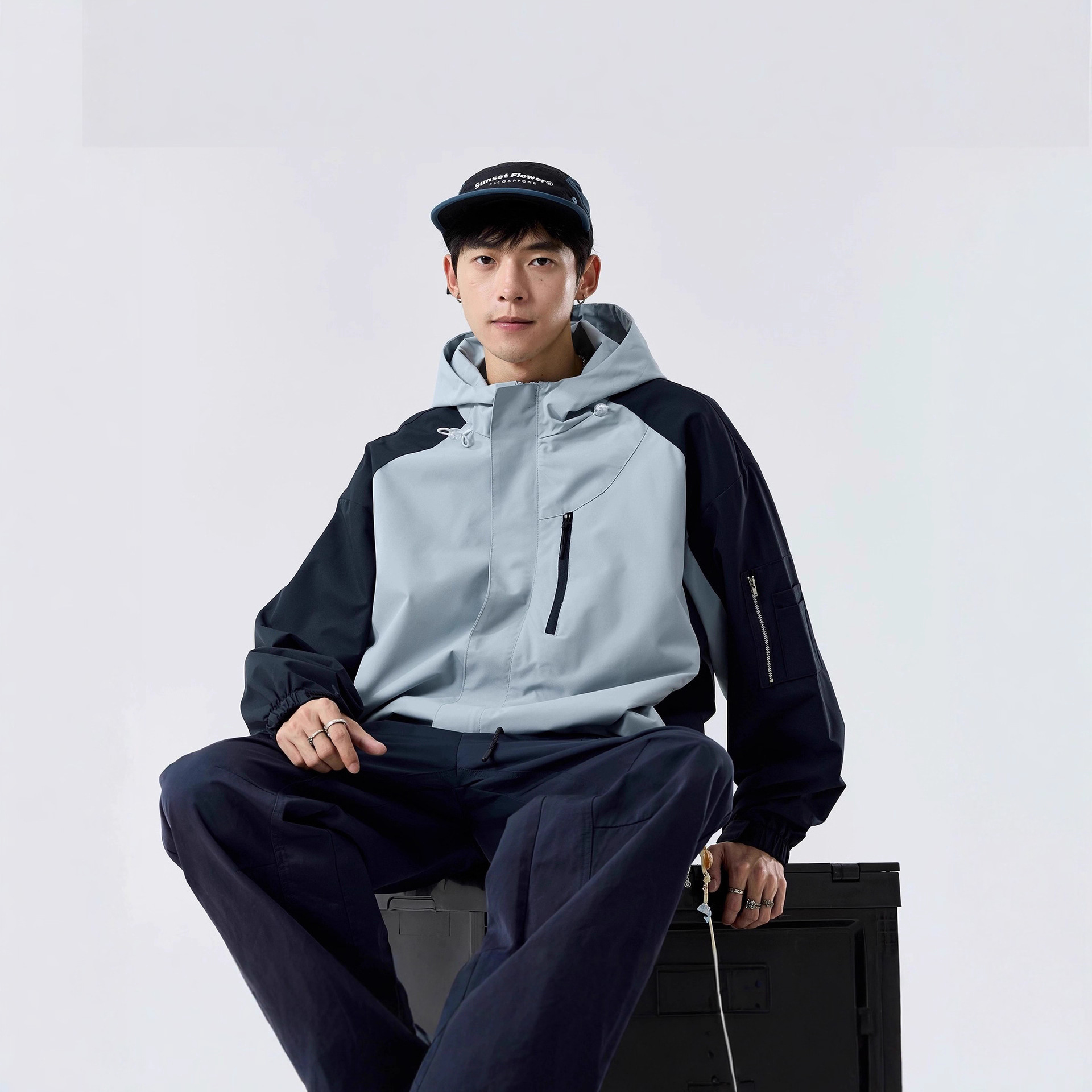 Men's American-style Functional Workwear Softshell Jacket - Image 5